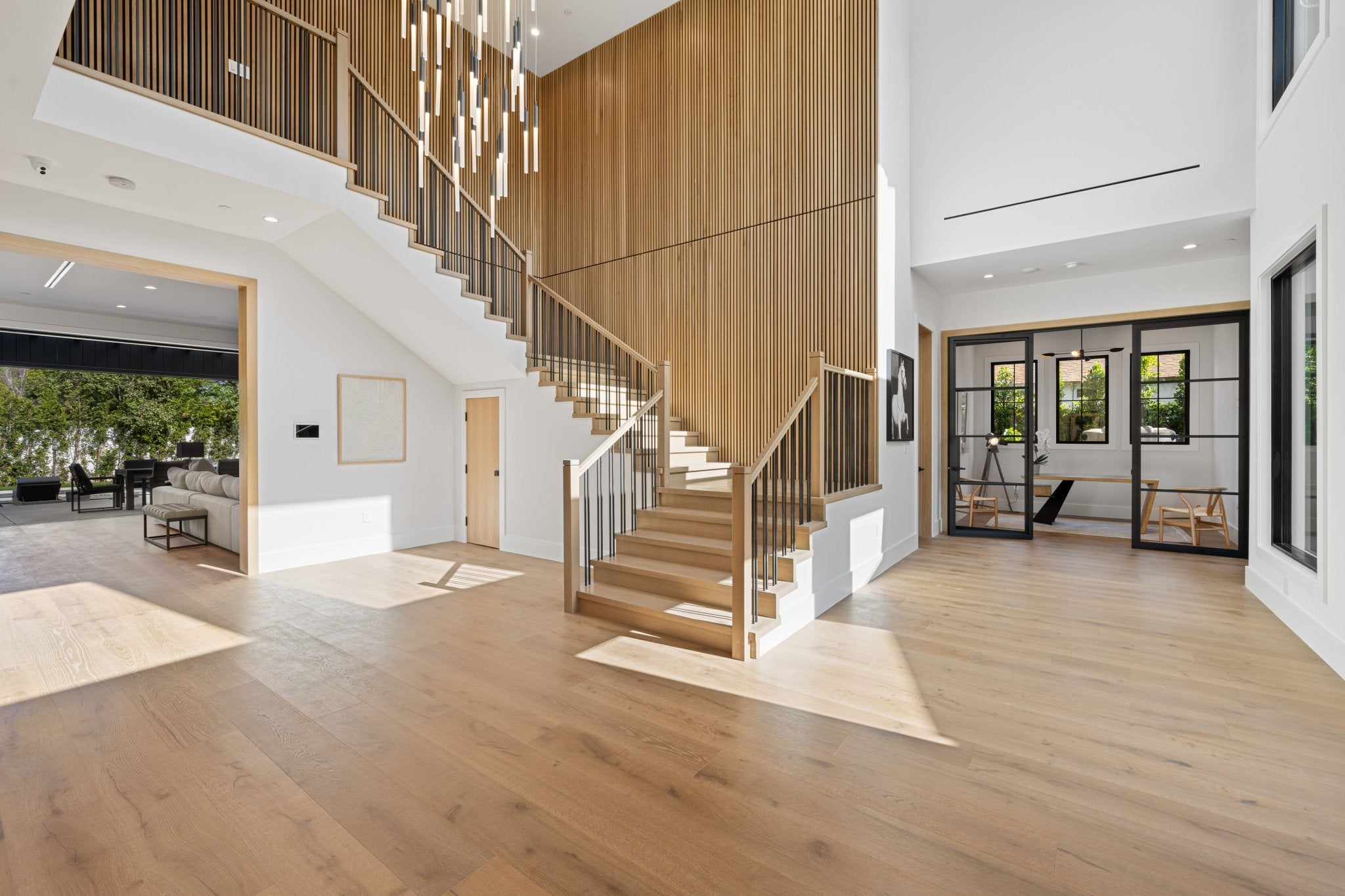 Legacy Oak Flooring. Wood installation and refinishing services in broward florida